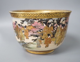 A Japanese Satsuma pottery bowl, Meiji period. 11cm diameter